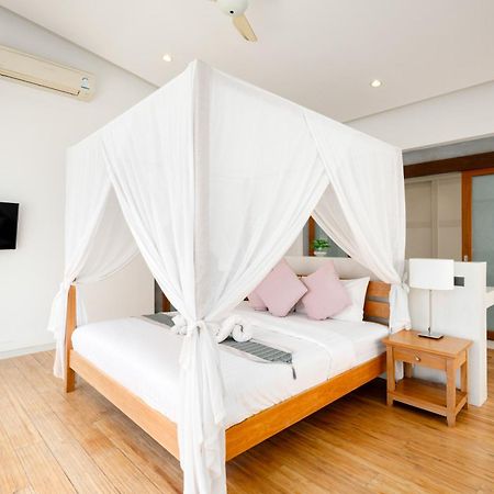 Karpe Diem Villa - Twin Infinity Pools Παραλία Σαγουένγκ Εξωτερικό φωτογραφία
